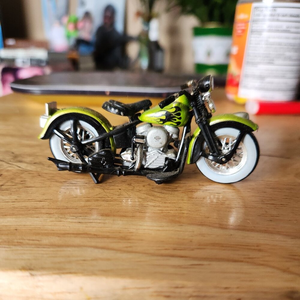 Small Harley Davidson Bike Figure